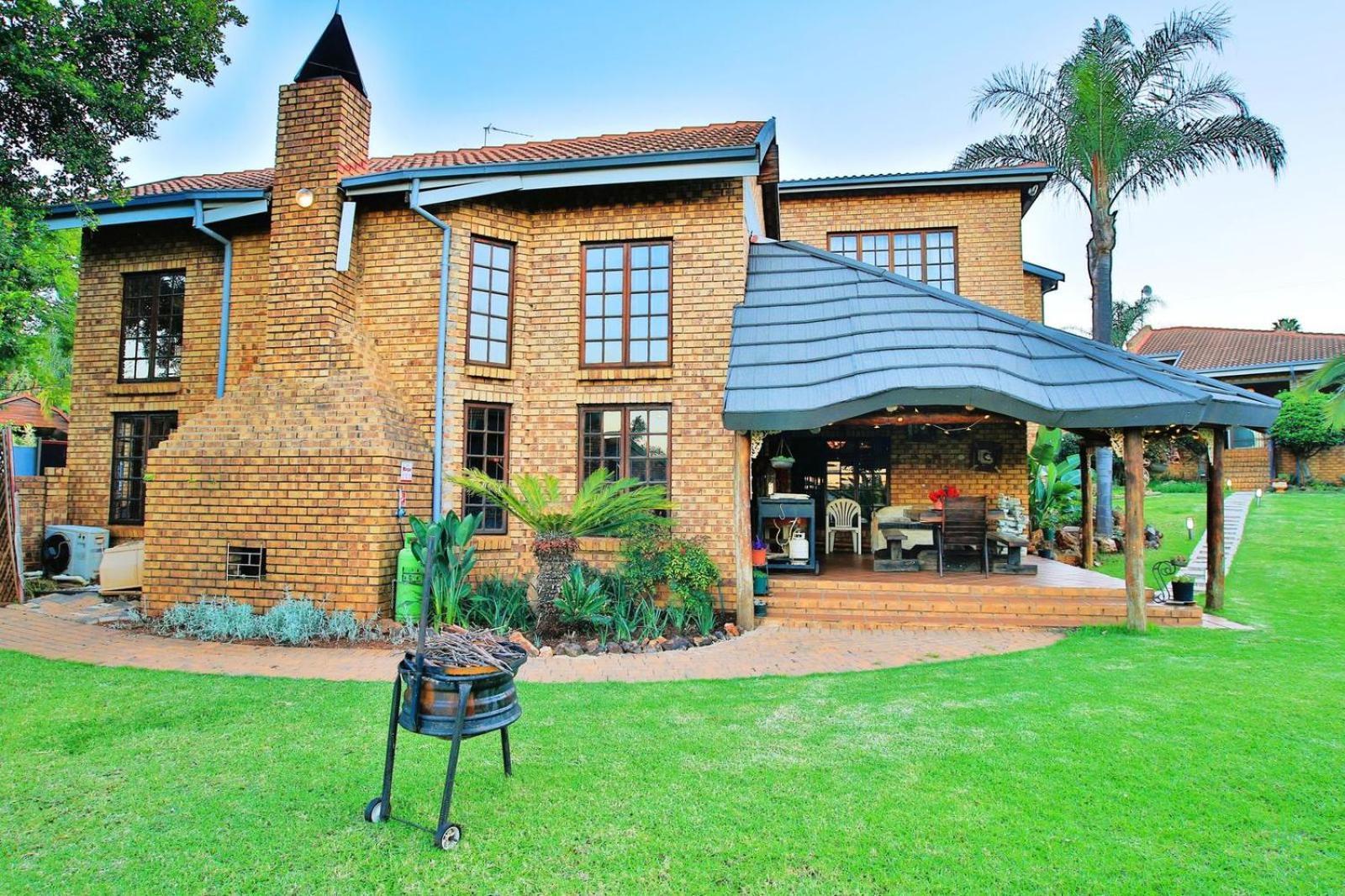 Mereke Manor Hotel Centurion Luaran gambar